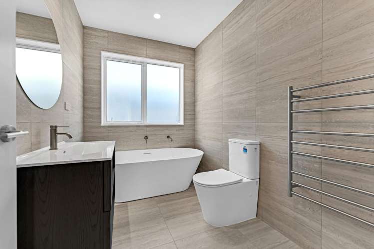 45 Tipu Crescent Milldale_13