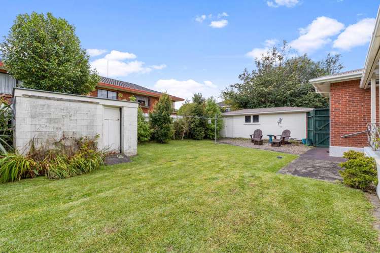 2 Hikutaia Street Te Aroha_11