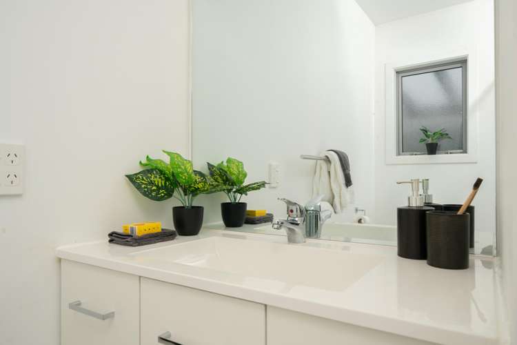 7a Mclellan Street Tawa_9