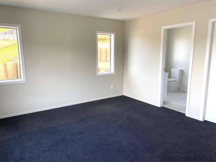 7 Swinton Place Churton Park_11