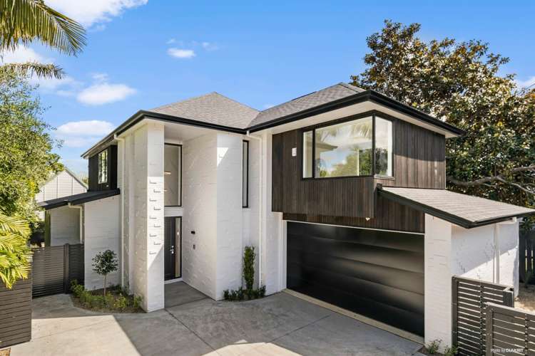 18E MacMurray Road_0