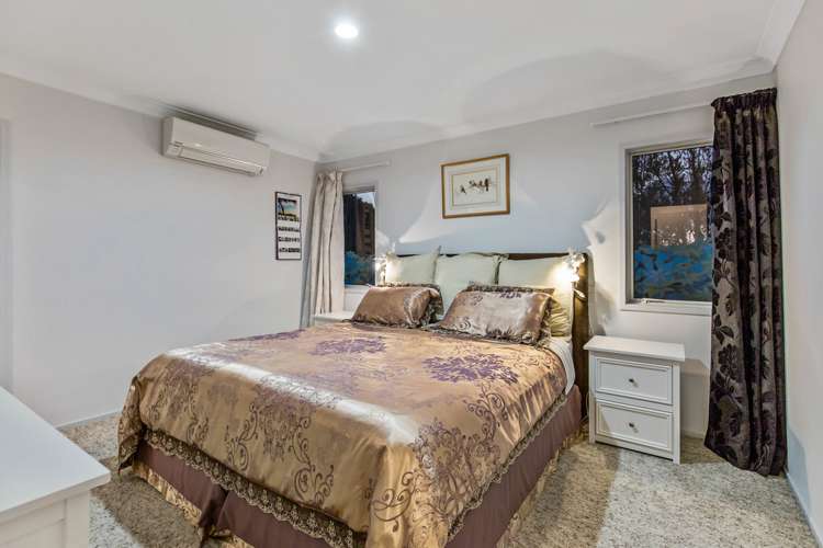 7 Lowburn Place Clover Park_5