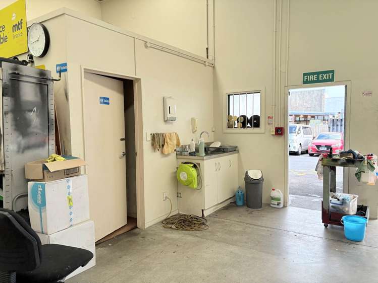 Unit 2/4 Freeman Way Manukau_7