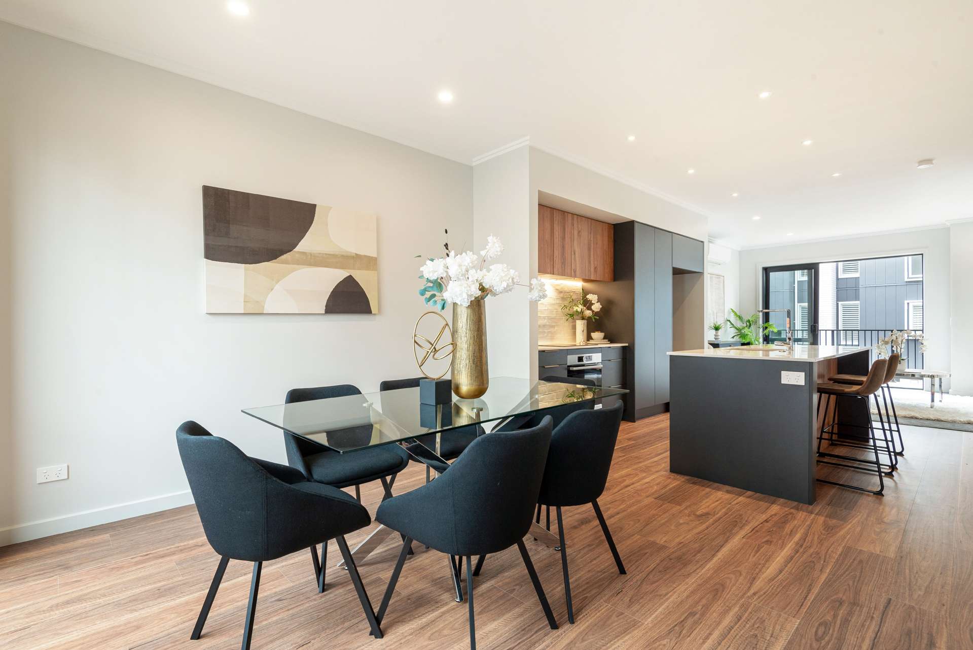 4/35 Marine Parade Hobsonville_0