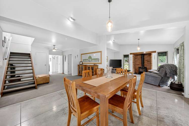 142 Norfolk Road Carterton_16