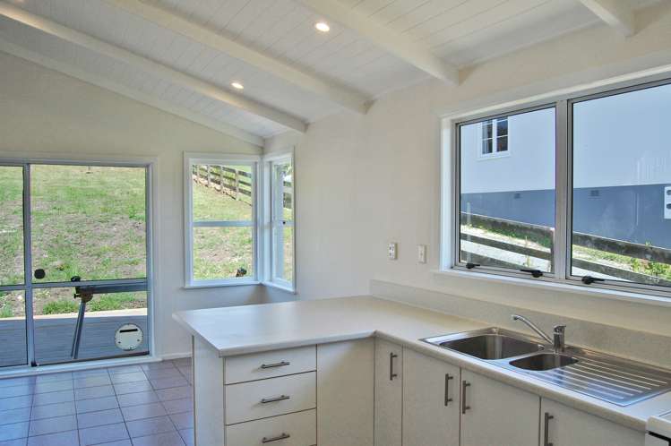 7 Marshall Road Kaiwaka_11
