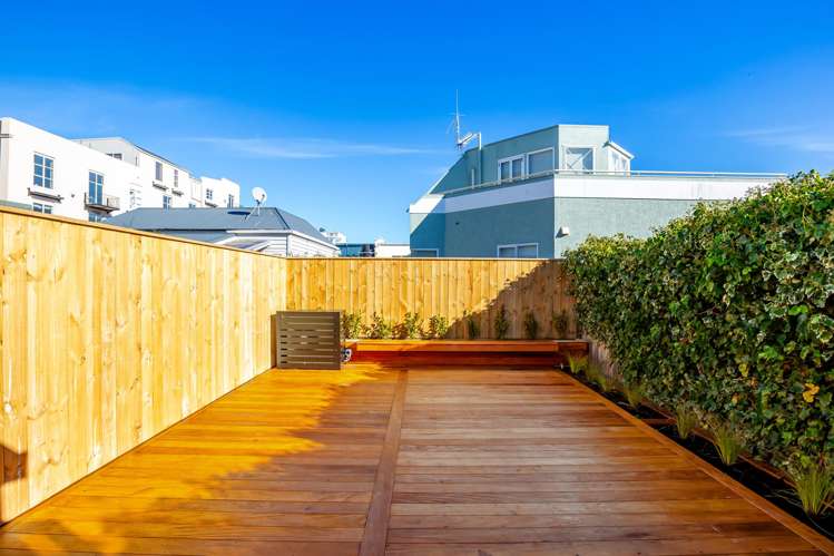2 Caroline Street Mount Victoria_16