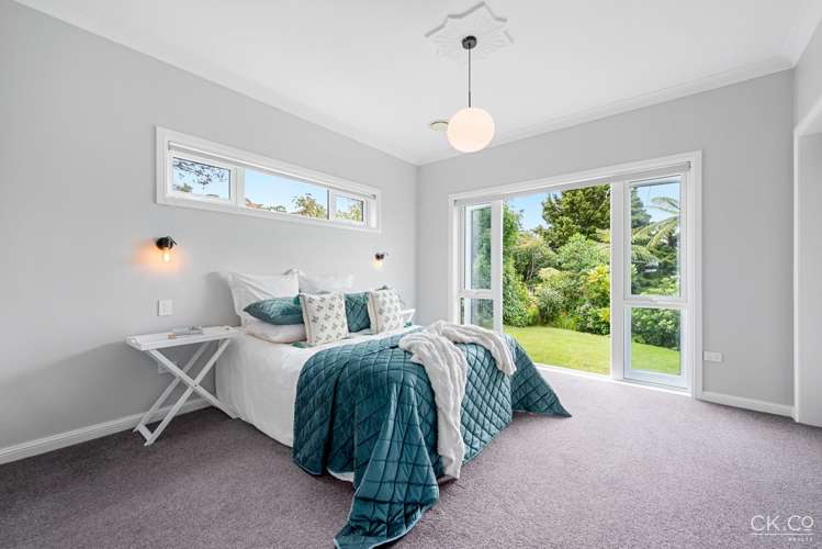 34 Miromiro Road Normandale_10