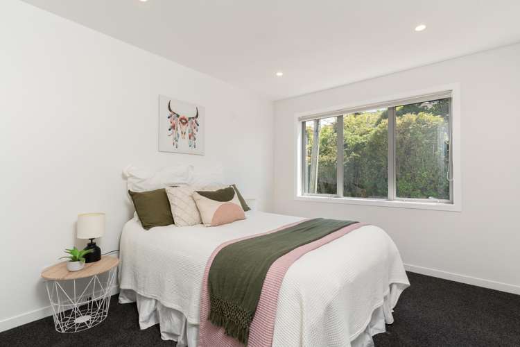 7A Romney Square Tawa_11