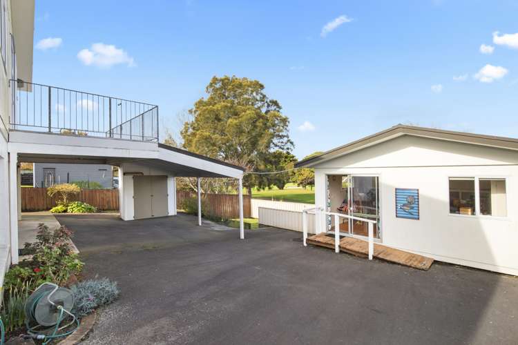 178 Torkar Road Clarks Beach_13