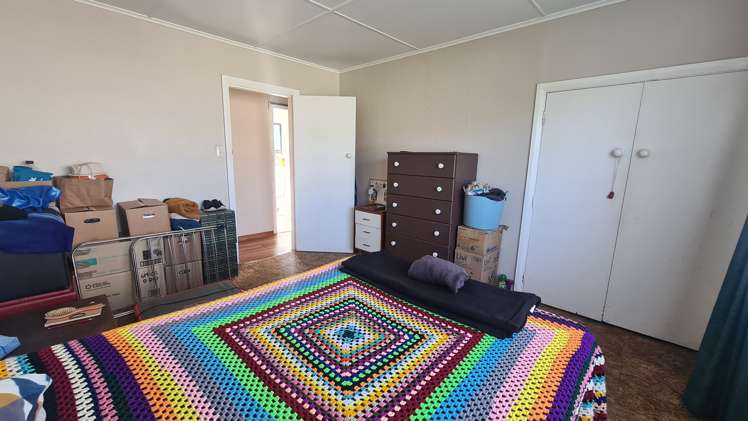 3 Hickey Place Opunake_11