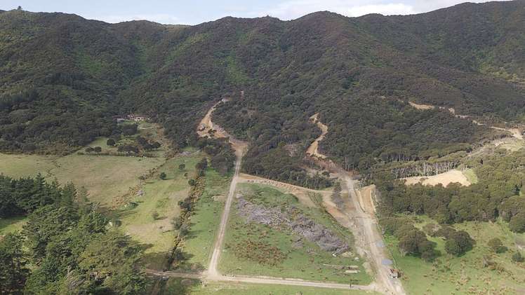 114 Upper Fitzherbert Road Wainuiomata_3