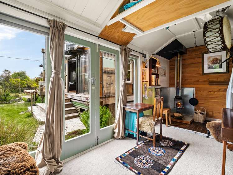 8 Beach Road Long Beach_15