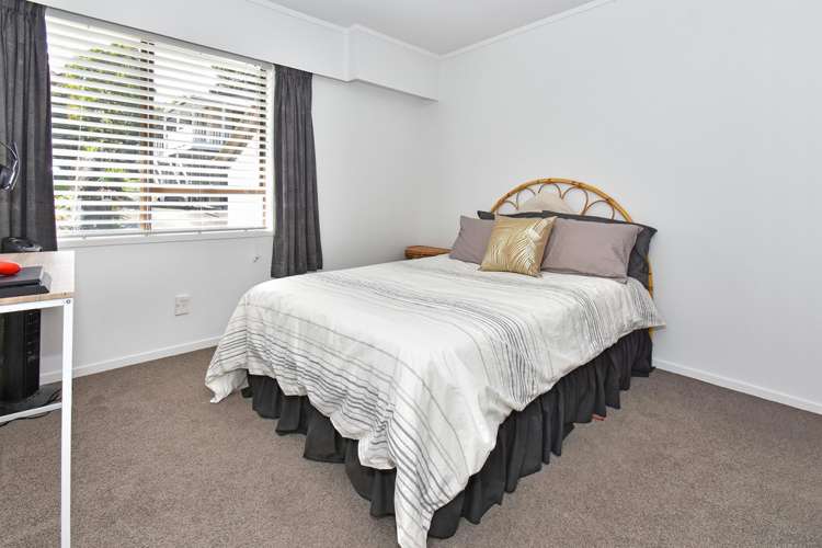 10 Kingsclere Place Goodwood Heights_9