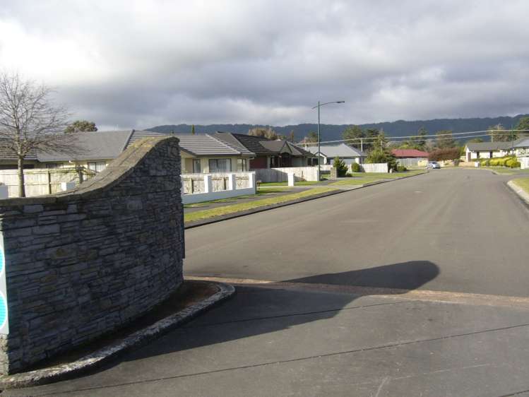 1/16 Weld Street Blenheim Central_9