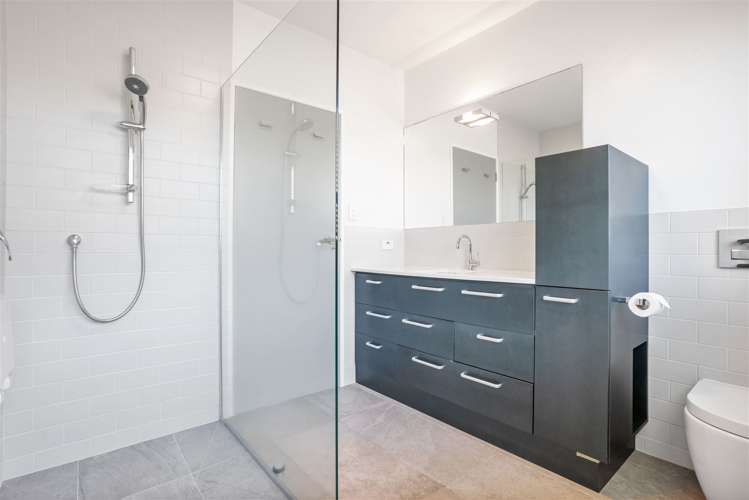 3/7 The Parade Saint Heliers_12