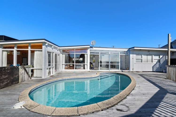 156 Bleakhouse Road_2