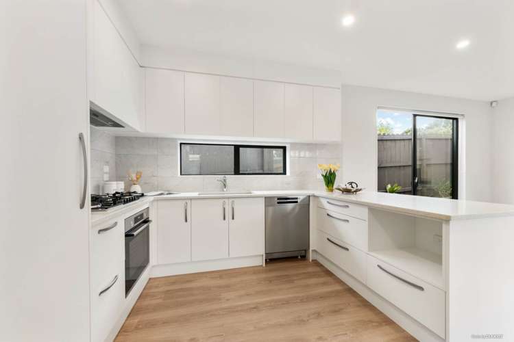 29b Bolton Street Blockhouse Bay_5