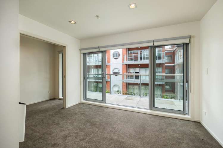 225/4 Wagener Place Mount Albert_7