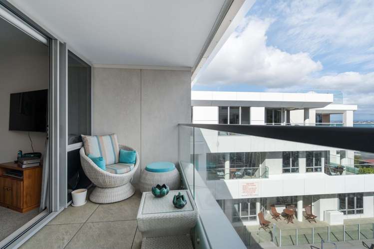 408/36 Victoria Road Mount Maunganui_5
