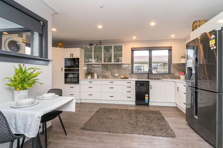 57 Tay Street Mosgiel_6