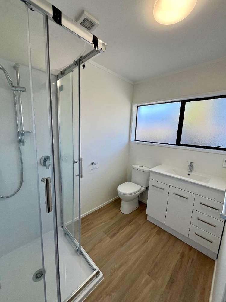 2/24 Beaumaris Way Conifer Grove_12