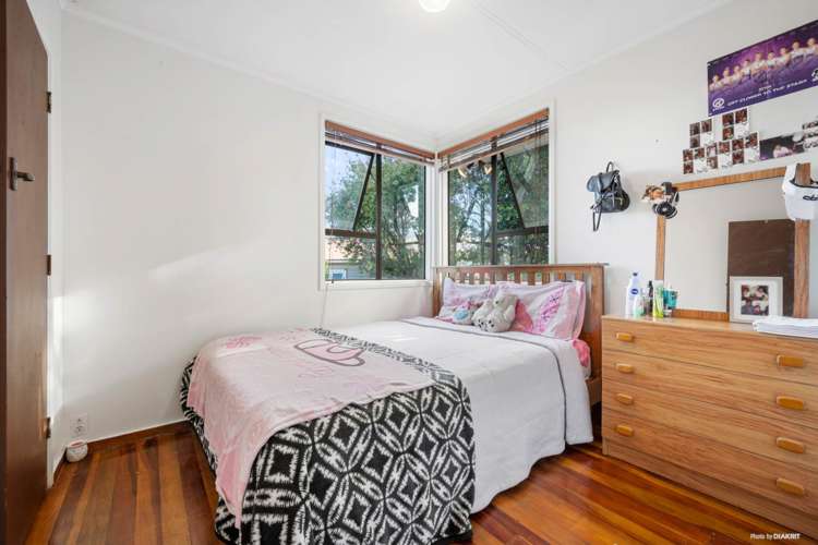 38 Camp Road Mount Wellington_11