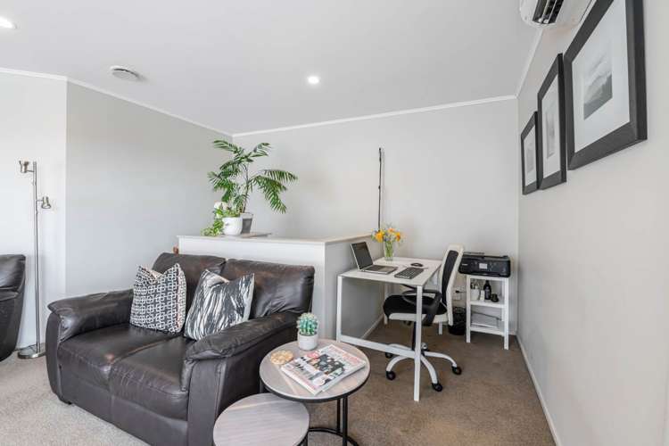 67 Sunrise Avenue Murrays Bay_16