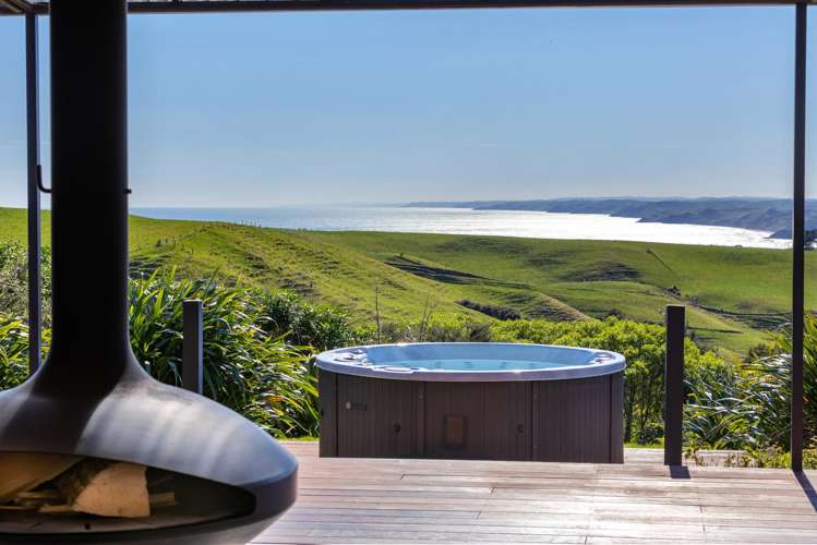 666 Te Hutewai Road Raglan_74