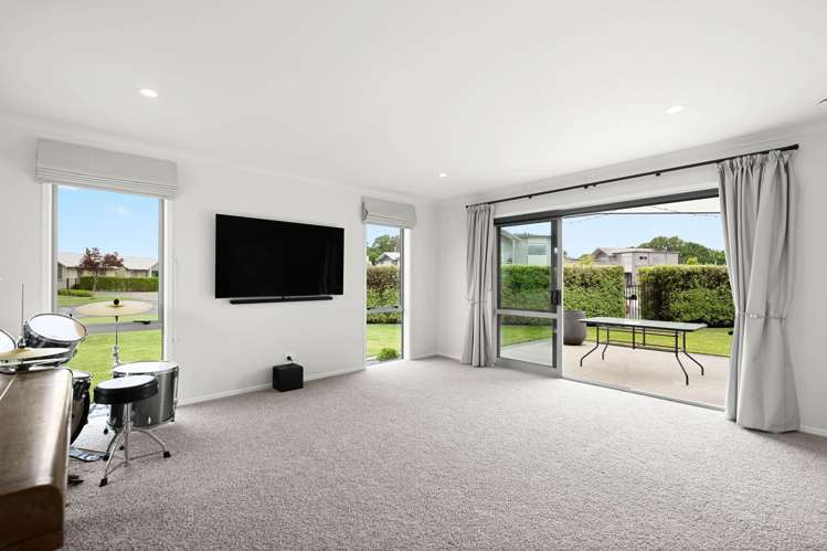 45 Plescher Crescent Cambridge_12