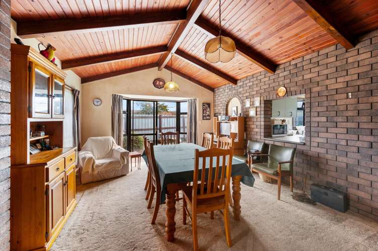 821 Cook Place Raureka_3