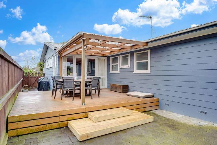 9 Lovelock Place 1053_1