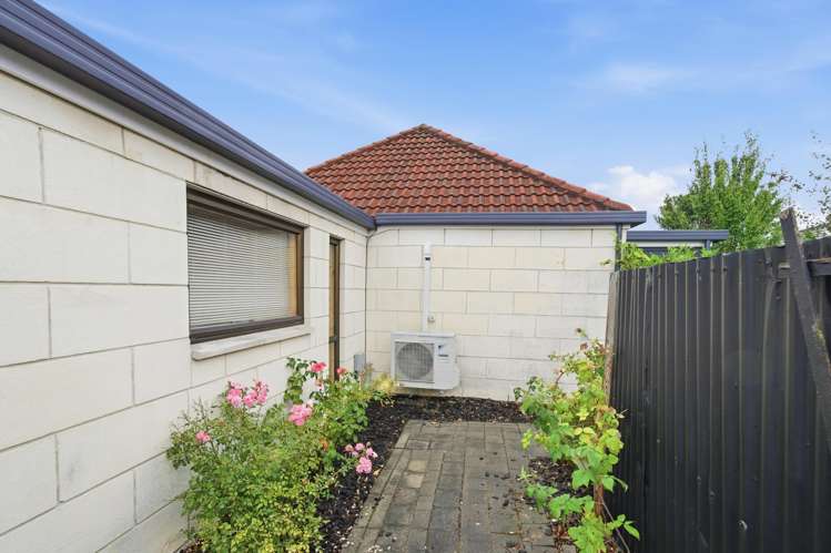 6/4 Broadbent Street Riccarton_15