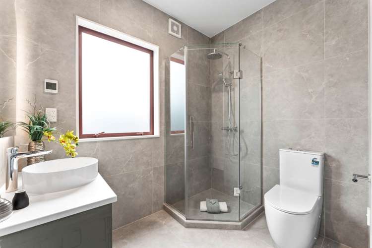 55 Karaka Village Parade Karaka_18