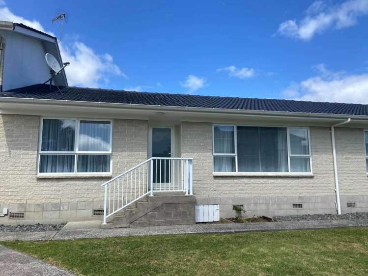 2/55 Shakespeare Road Milford_1