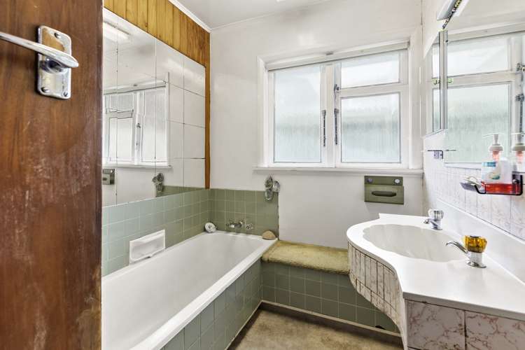 455 Makara Road Makara_10