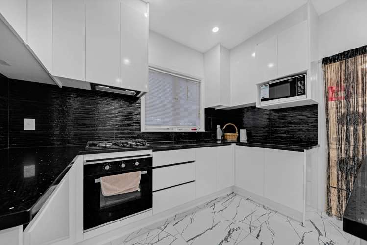1/108 Porchester Road Takanini_25