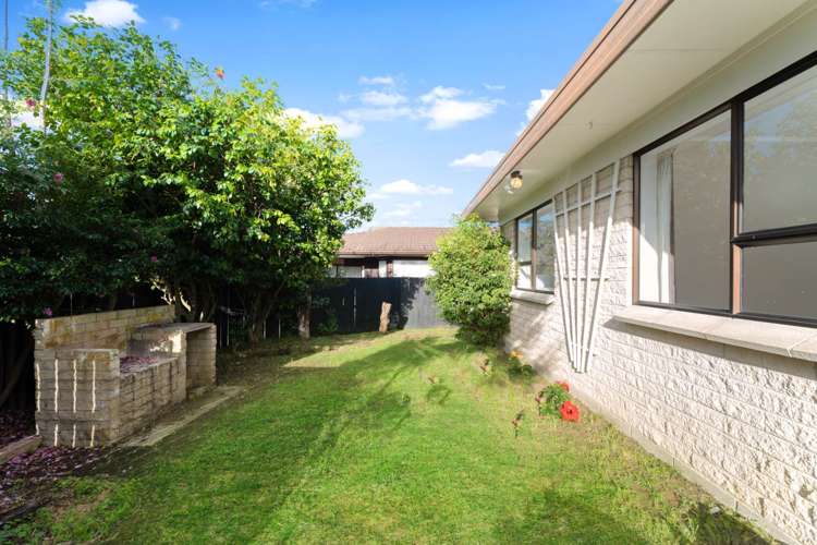 4/11 Koromiko Street New Lynn_18