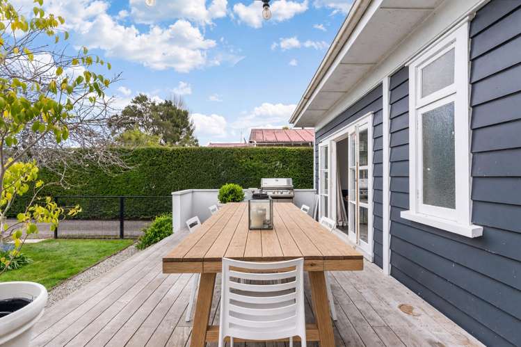 1048 Great North Road Point Chevalier_11