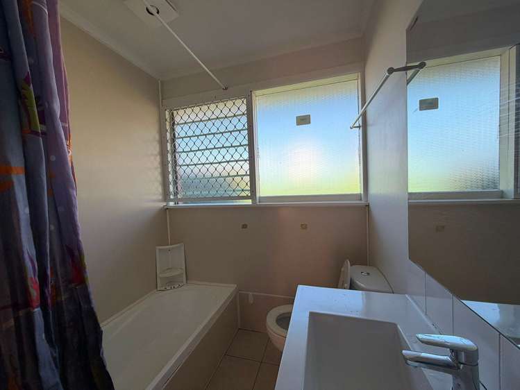 3/33 Hamlin Road Mount Wellington_5