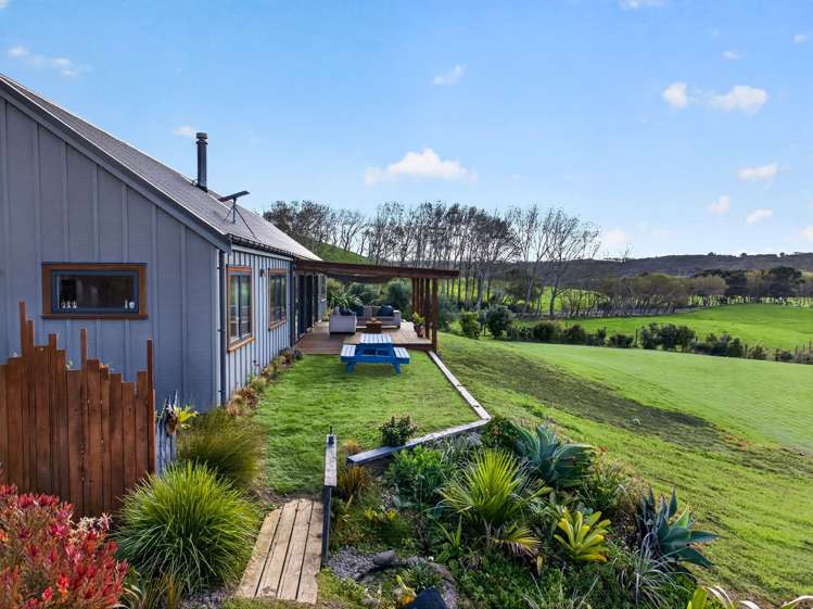 2760 South Head Road, South Head Helensville_43