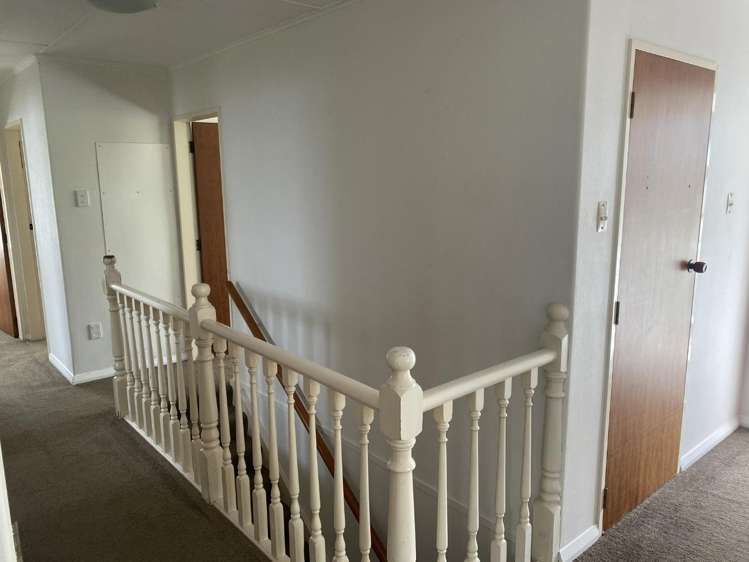 2 Picasso Grove Belmont_5