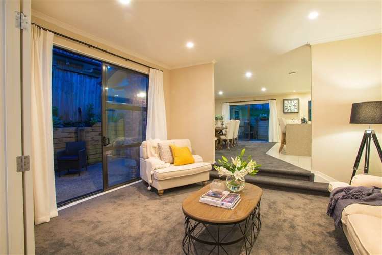 13 Gibbston Crescent Flat Bush_8