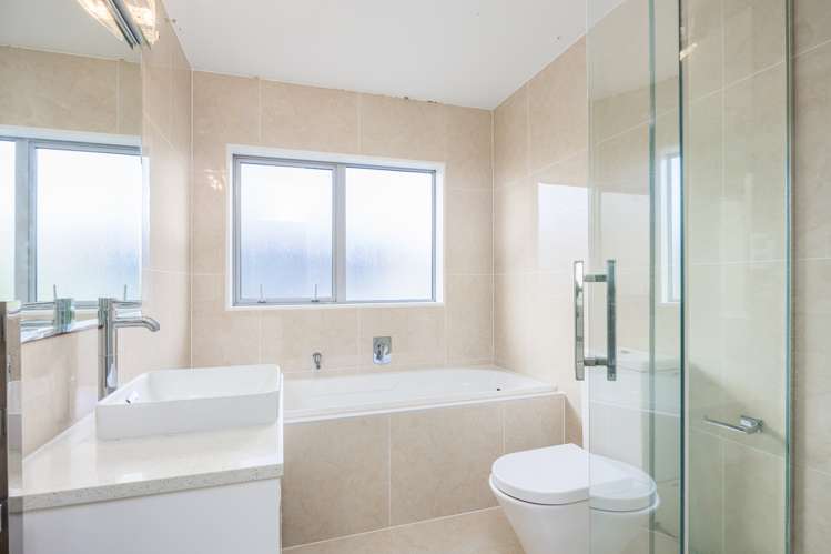 13 Gumdigger Rise Silverdale_11