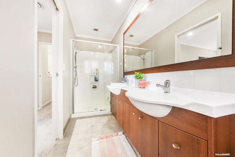 3 Bridgefield Crescent Flat Bush_17