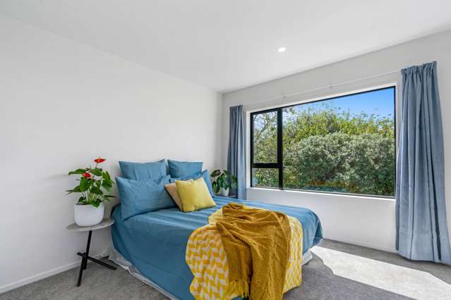 43c Fitzherbert Avenue West Harbour_4