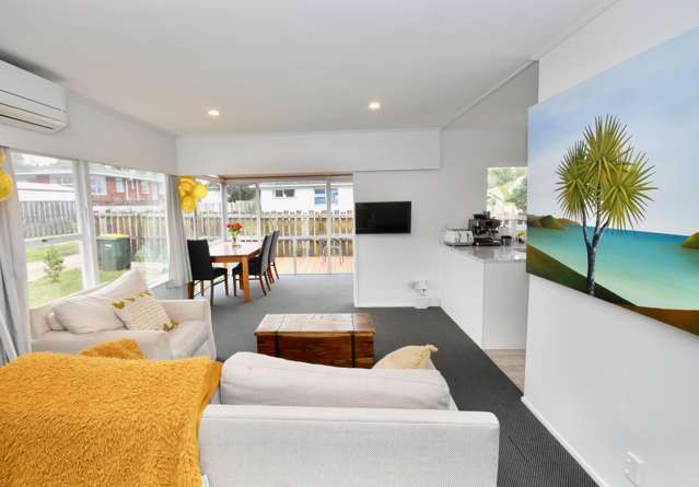1/11 Kapiti Place Sunnynook_3