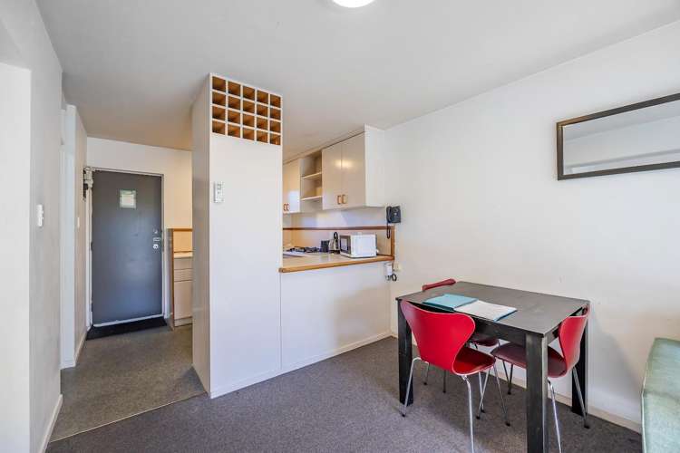 Unit 201/2 Maungawhau Road Epsom_10