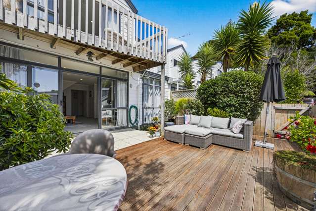 Asking Price $739,000