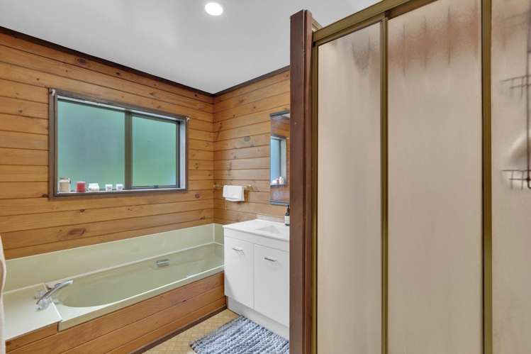 5 Marlowe Drive Leamington_8